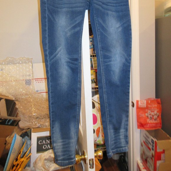 Grace in L.A. size 28 jeans - Picture 2 of 12